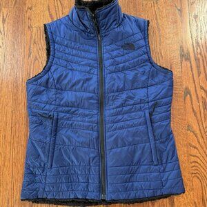 The North Face Women's Blue Mossbud Insulated Reversible Puffer Vest Size M
